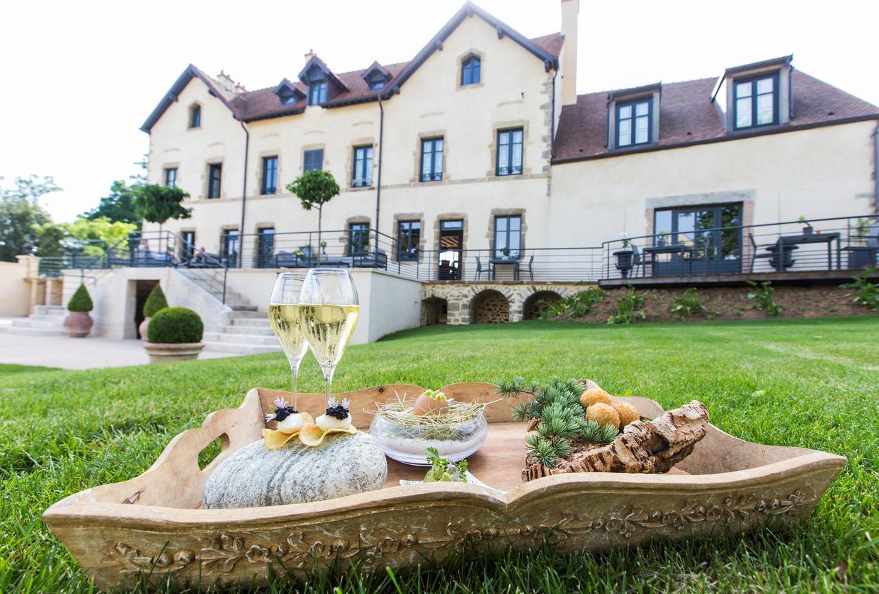 Domaine De Rymska & Spa - Relais & Chateaux Saint-Jean-de-Trézy Exterior photo